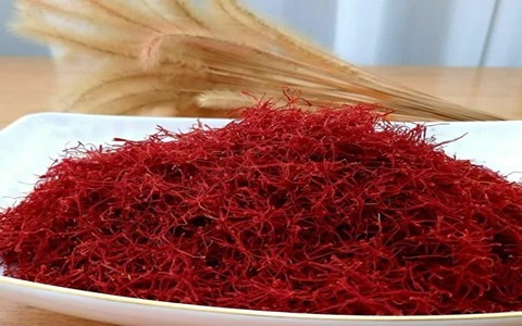 تصویر 4 از زعفران نگین تربت حیدریه رنگ دهی بالا و با کیفیت