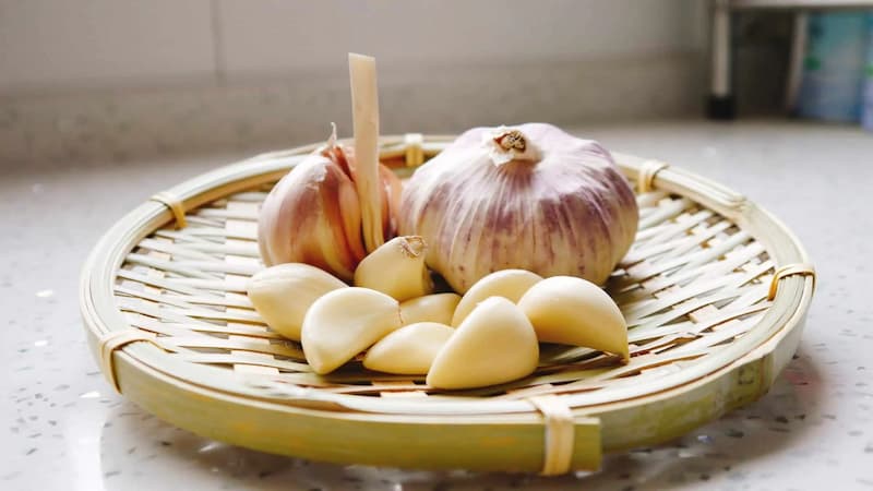 سیر لرستان سفید خلوص طبیعی در هر وعده غذایی