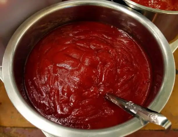 تصویر 4 از رب گوجه فرنگی چین چین خوش طعم و غلیظ