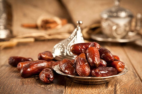 تصویر 1 از خرما زاهدی فله حجم بالا با بسته‌ بندی استاندارد