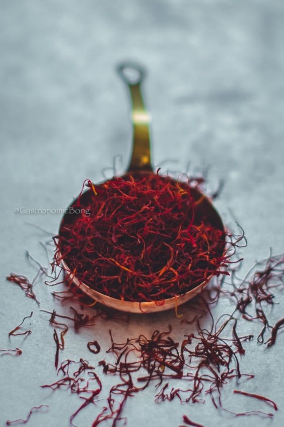 تصویر 5 از زعفران اصل ایرانی مناسب مصارف خانگی و رستورانی