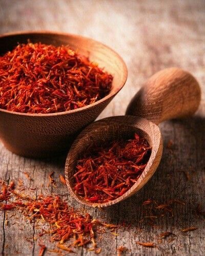 تصویر 2 از زعفران سرگل اعلا بسته بندی شده + کیفیت تضمینی