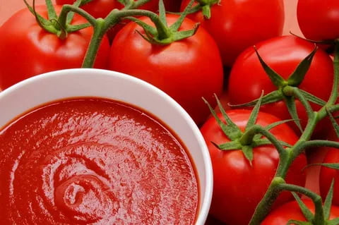 تصویر 1 از رب گوجه عمده خوش طعم و غنی