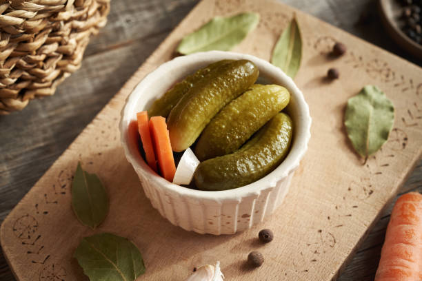 فروش خیار شور