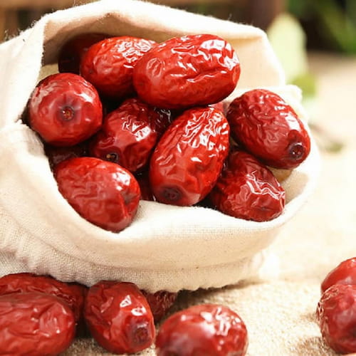 عناب خشک ناب ایران با کیفیت عالی