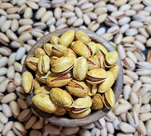 تصویر 3 از پسته اکبری شور درجه یک با طعم اصیل ایرانی