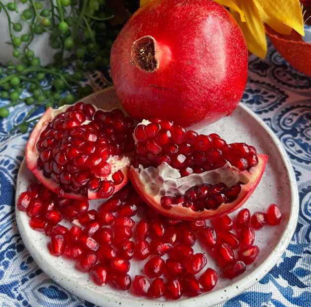 تصویر 3 از انار یاقوتی شهرضا + طعم اصیل و طبیعی