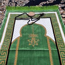تصویر 2 از سجاده مخمل مکه ای در انواع رنگ بندی و تنوع سایز