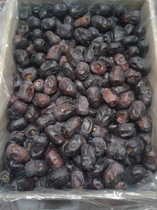 تصویر 2 از خرما مضافتی مجلسی و لوکس 8 کیلویی شیرین