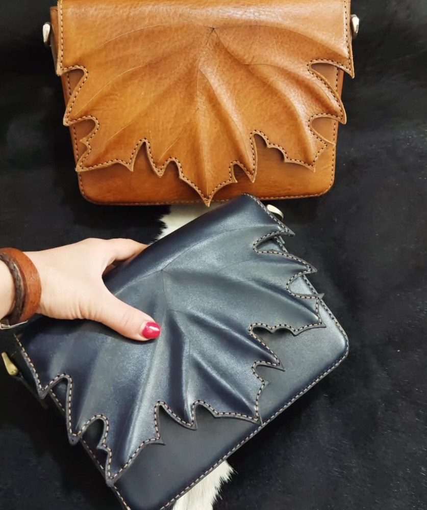 کیف چرم مجلسی قهوه‌ ای سوپر لوکس با دوخت شیک