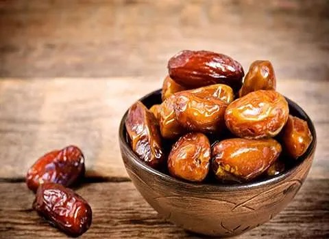 تصویر 4 از انواع خرما مضافتی کلوته طبیعی برای مصرف خانگی