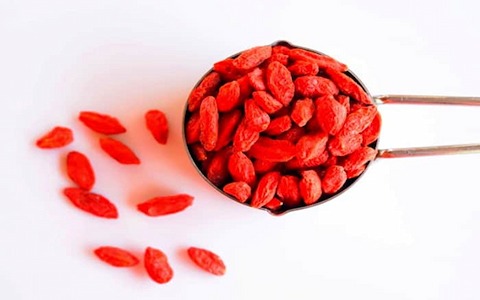 تصویر 4 از قیمت زرشک پفکی درجه یک