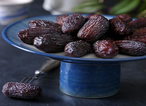 خرما پیارم محلی با کیفیت فوق العاده