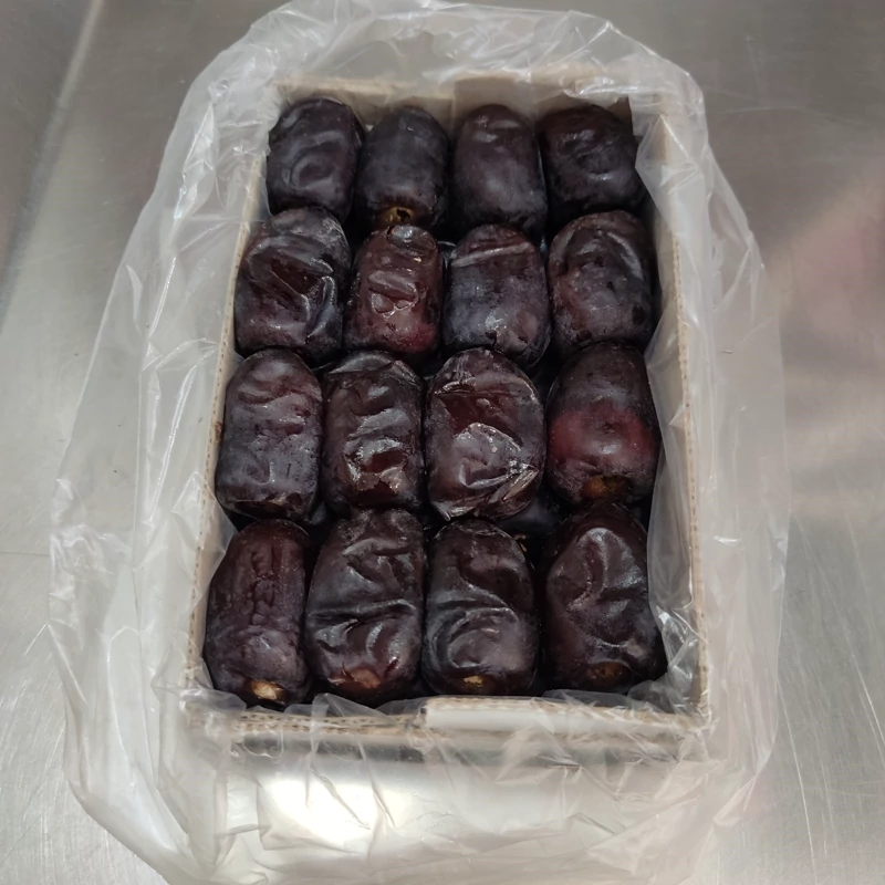 تصویر 3 از فروش خرما کلوته صادارت درجه یک جیرفت
