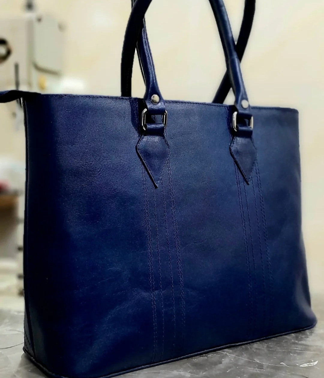 کیف دوشی زنانه چرم خرید با قیمت به صرفه