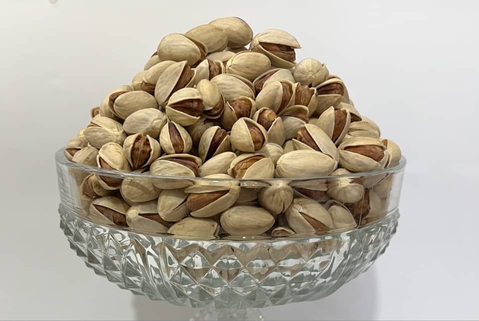 پسته احمد آقایی + فروش عمده