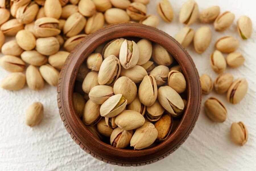 تصویر 3 از پسته فندقی مخصوص آجیل‌ مهمانی تنوع بالا
