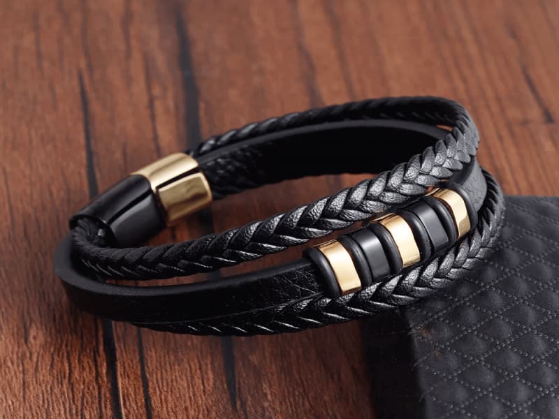 دستبند چرم مردانه طرح خاص مناسب هديه تولد