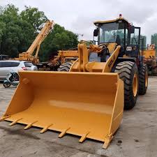 لودر lg956 مناسب جا به‌ جایی حجم بالا مصالح در پروژه‌ های ساختمانی