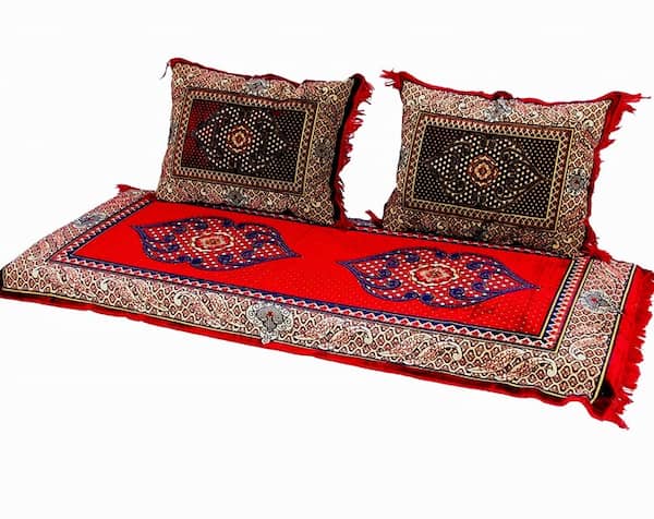 تصویر 1 از بالشت قالینی با رویه ضد تعریق و قابل شستشو