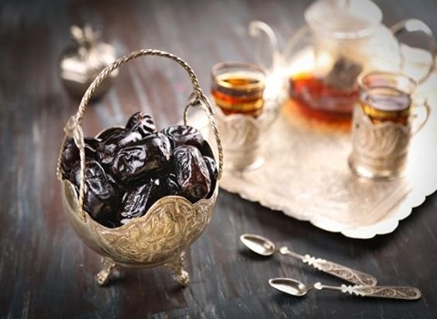 تصویر 2 از خرما مضافتی شیرازی خوش طعم با شیرینی ملایم