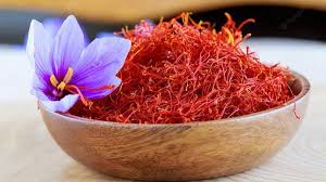 تصویر 3 از زعفران گلخانه ای تازه برداشت‌ شده با رنگ و طعم طبیعی