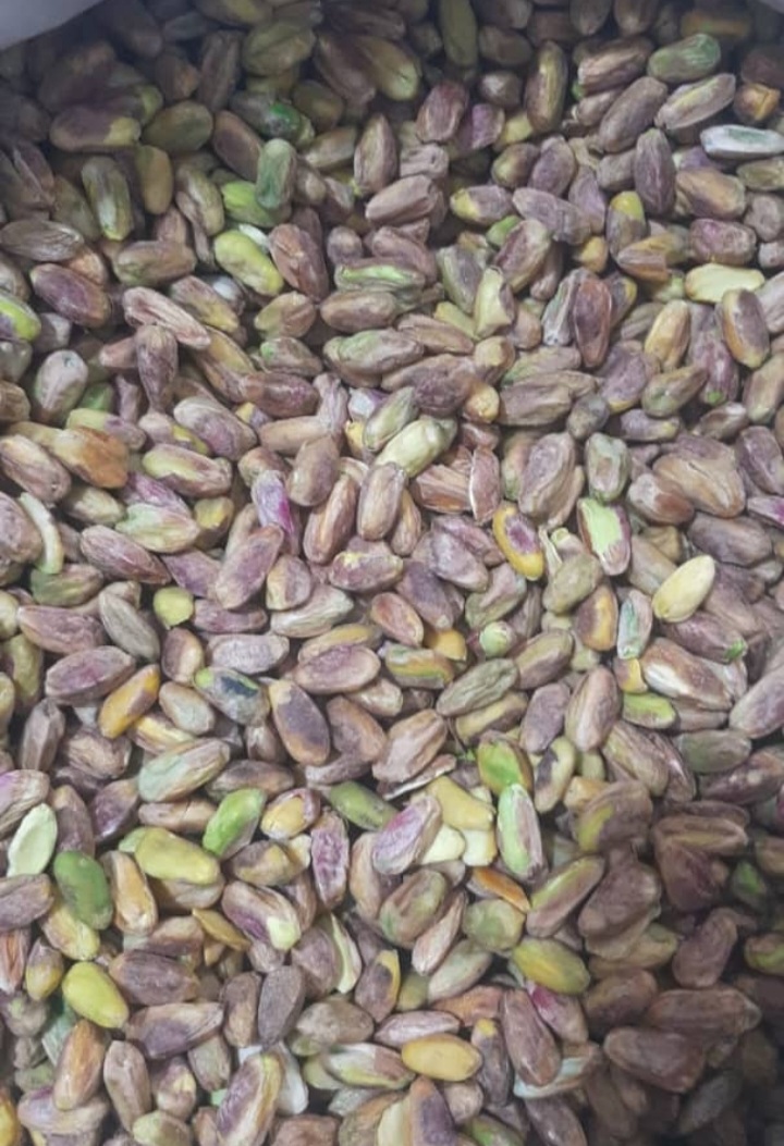 فروش  مغزپسته مخلوط اکبری و احمدآقایی اصل رفسنجان