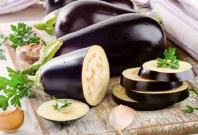 تصویر 4 از بادمجان عمانی با طعم طبیعی و دلپذیر