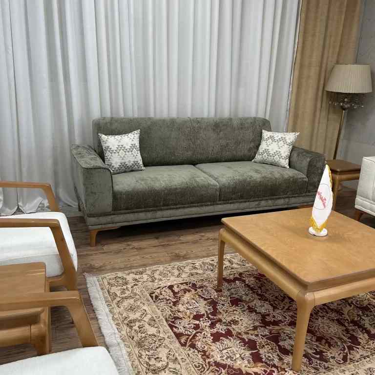 خرید مبلمان چوبی