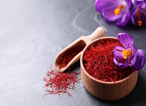 تصویر 4 از زعفران کوهی لرستان نمونه خالص با رنگ و عطر استاندارد