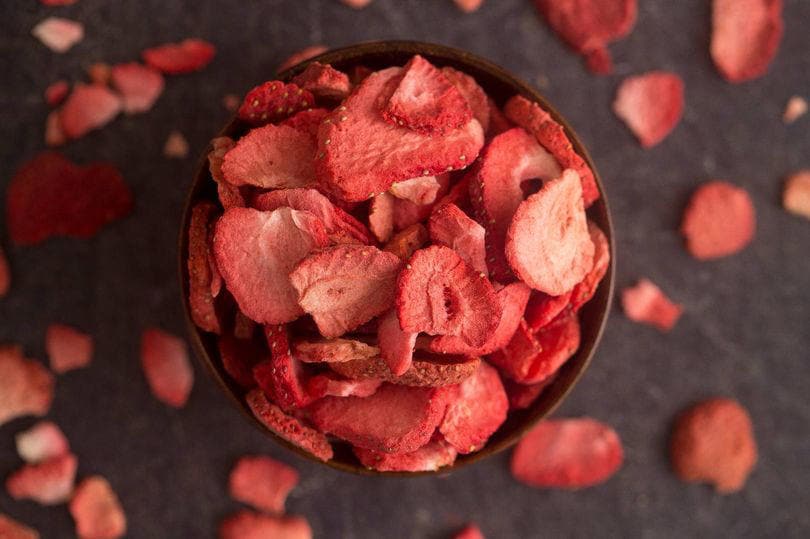 تصویر 3 از توت فرنگی خشک ژله ای طعم دلپذیر و بافت نرم