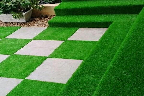 چمن مصنوعی فضای باز برای محیطی سبز و پایدار
