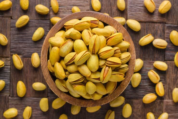 پسته کله‌ قوچی خوش‌ رنگ با مغز سالم و تازه و ظاهر جذاب