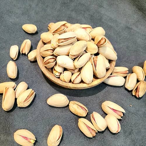 تصویر 4 از پسته کله‌ قوچی خوش‌ رنگ با مغز سالم و تازه و ظاهر جذاب