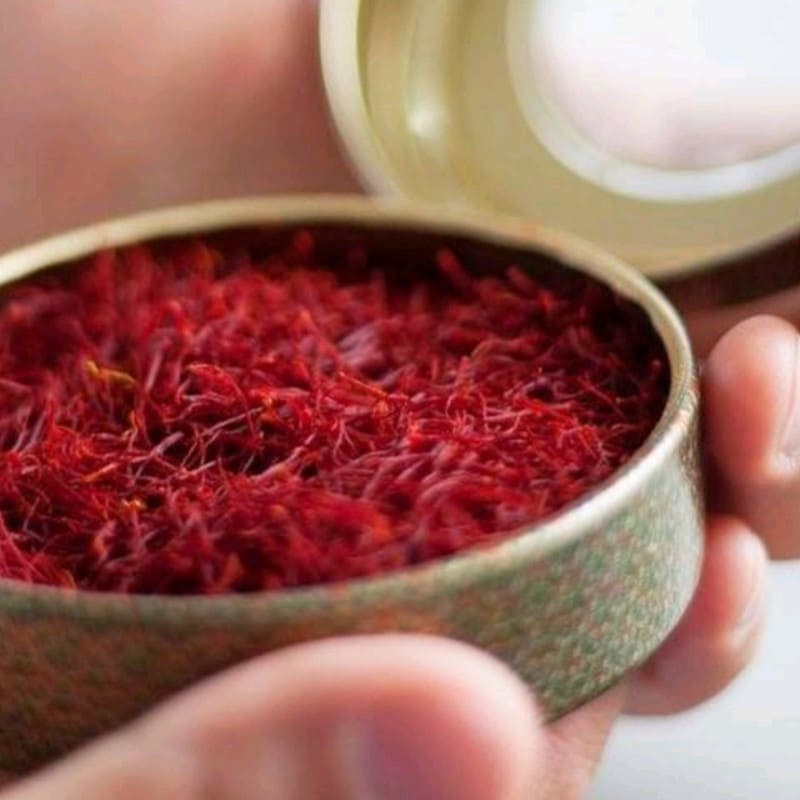تصویر 4 از زعفران سحرخیز یک مثقالی با بسته‌ بندی جمع‌ و جور