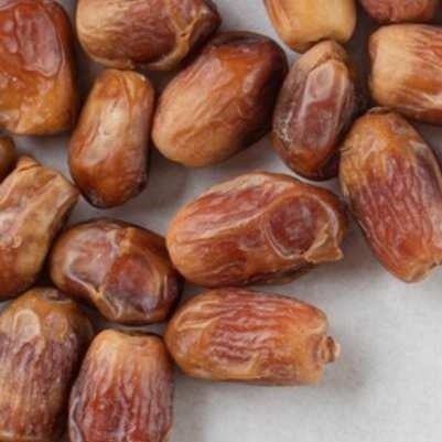 تصویر 2 از خرید فروش انواع خرما زاهدی تامین استان فارس قیرکارزین تناژ بالا موجود