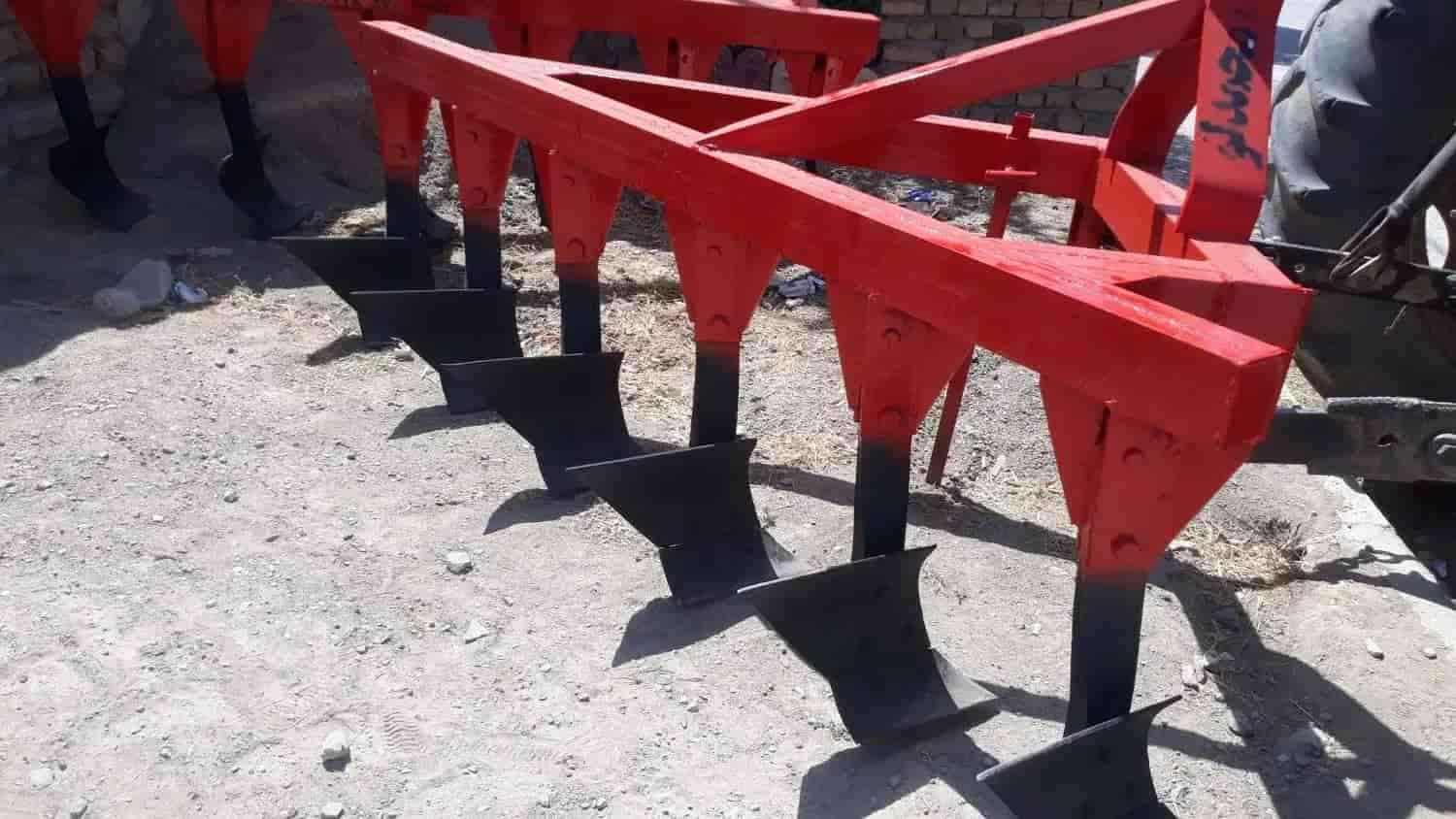 تصویر 4 از گاوآهن همدان مدل مدرن با قابلیت تنظیم مستقل هر بخش خاک‌ ورزی