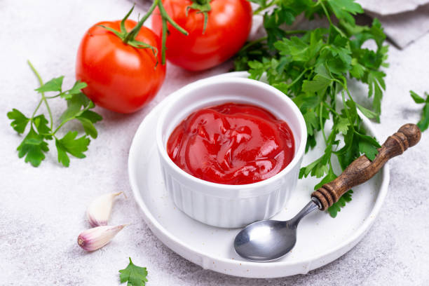 تصویر 3 از رب گوجه فرنگی اویلا تولید صنعتی مناسب رستوران ها و آشپزخانه‌ ها