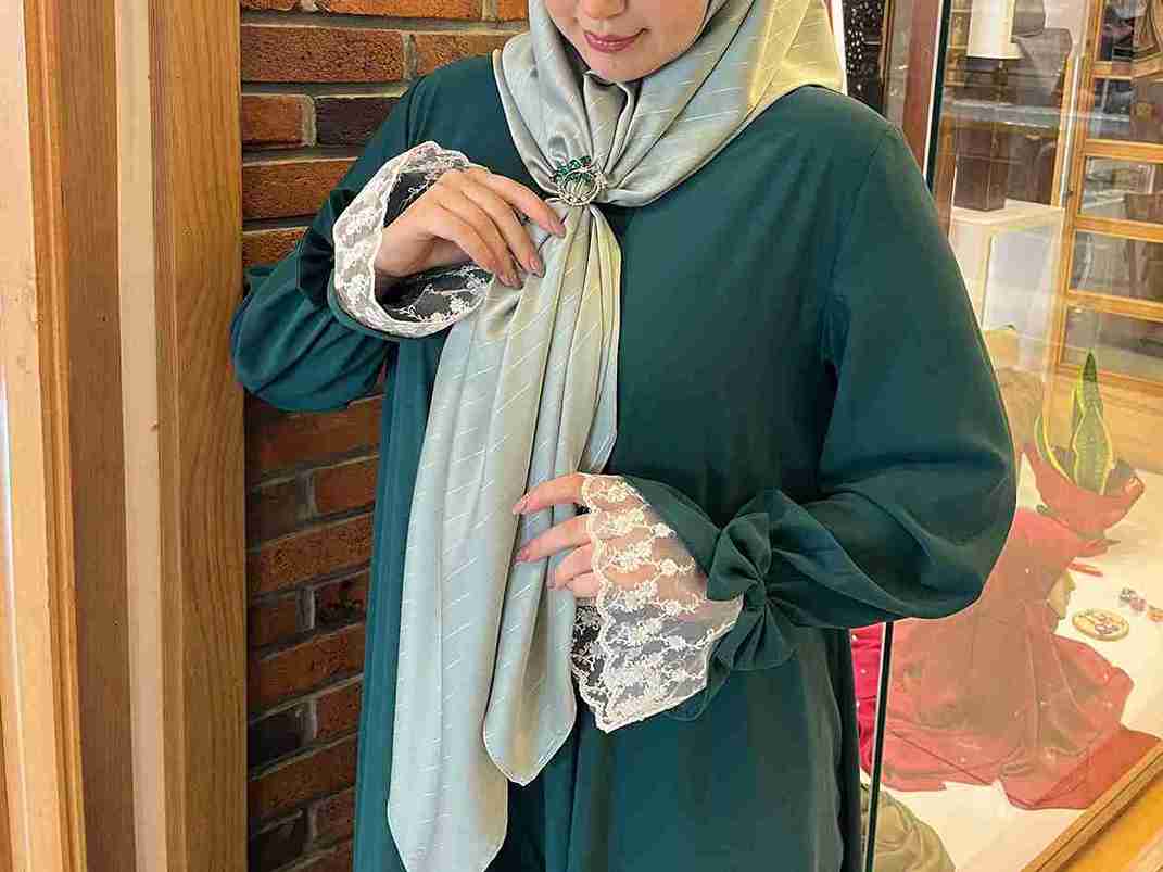 تصویر 3 از خرید و فروش عبا پاپیونی فانتزی با شرایط فوق العاده