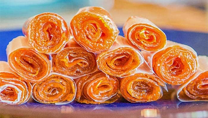 لواشک زرد الو والوچه دانه دار ترشینه طبیعی با بافت خشک اما نرم