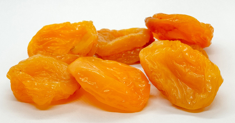 تصویر 1 از آلو بخارا خانگی محصولی سنتی و قابل اعتماد