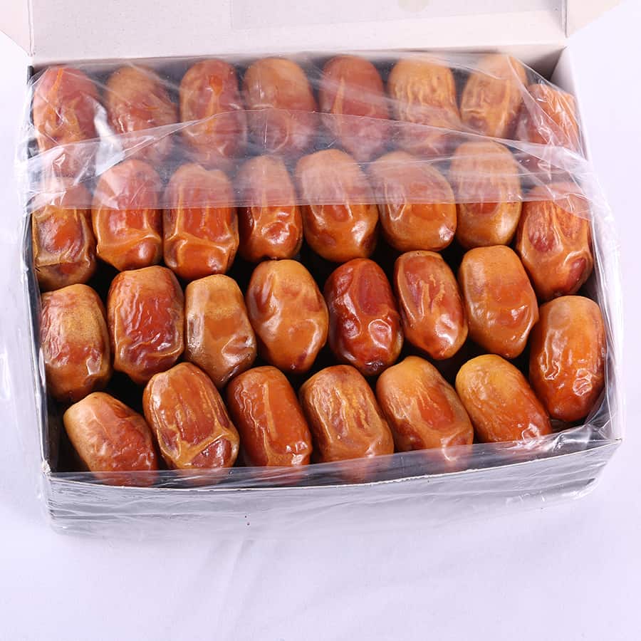خرما زاهدی بسته بندی دارای بافتی متراکم و نرم