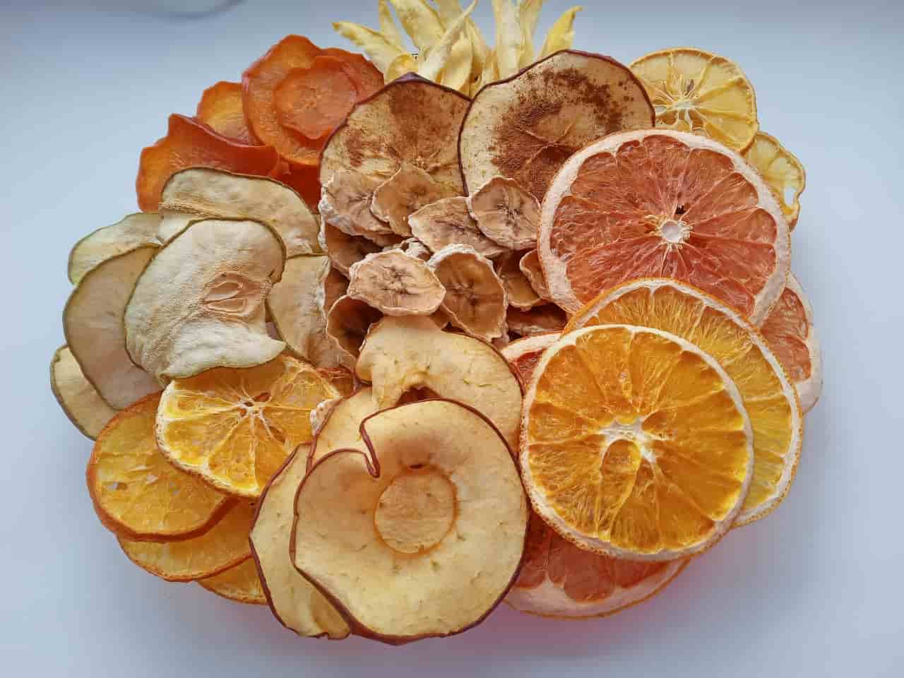 تصویر 1 از میوه خشک کردستان با ترکیب میوه های بومی