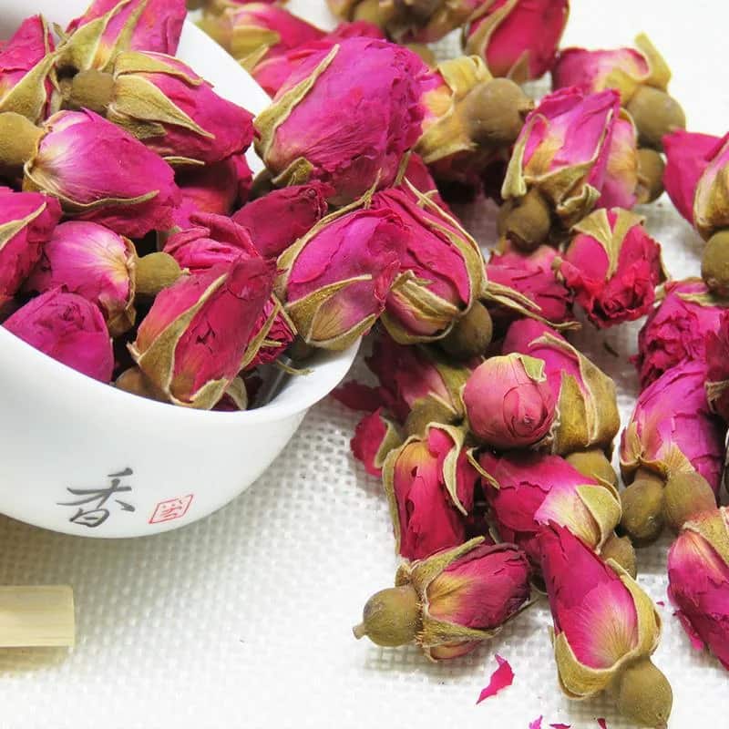 تصویر 4 از غنچه گل محمدی برای چای با رنگ طبیعی و خواص دارویی