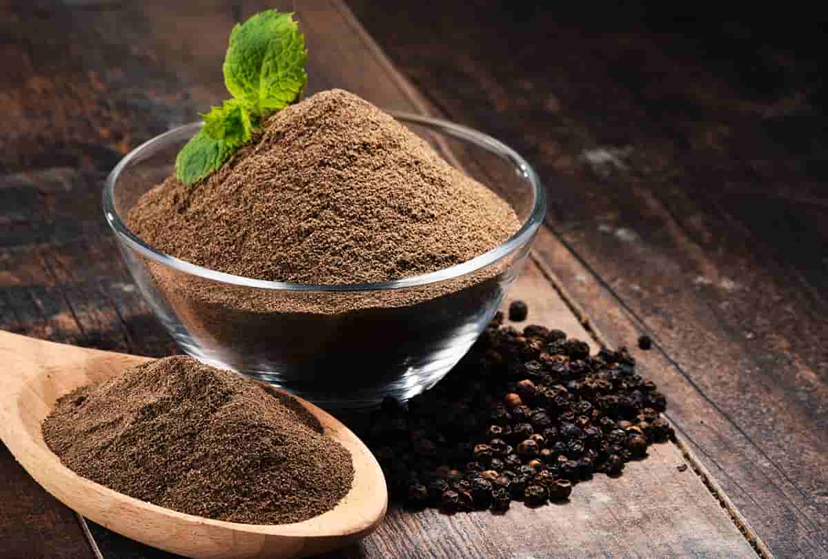تصویر 1 از پودر فلفل سیاه آسیاب شده تازه عطری ویژه غذا