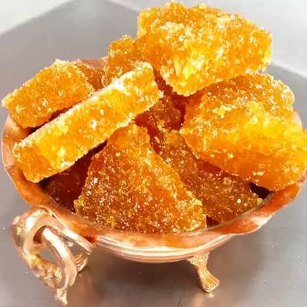 نبات یزدی