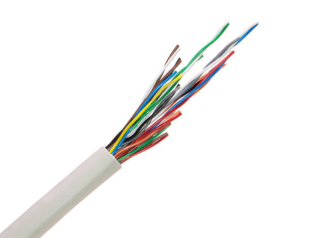 کابل کواکسیال پینو با ضخامت هسته 1 میلیمتری و عمر مفید بالا