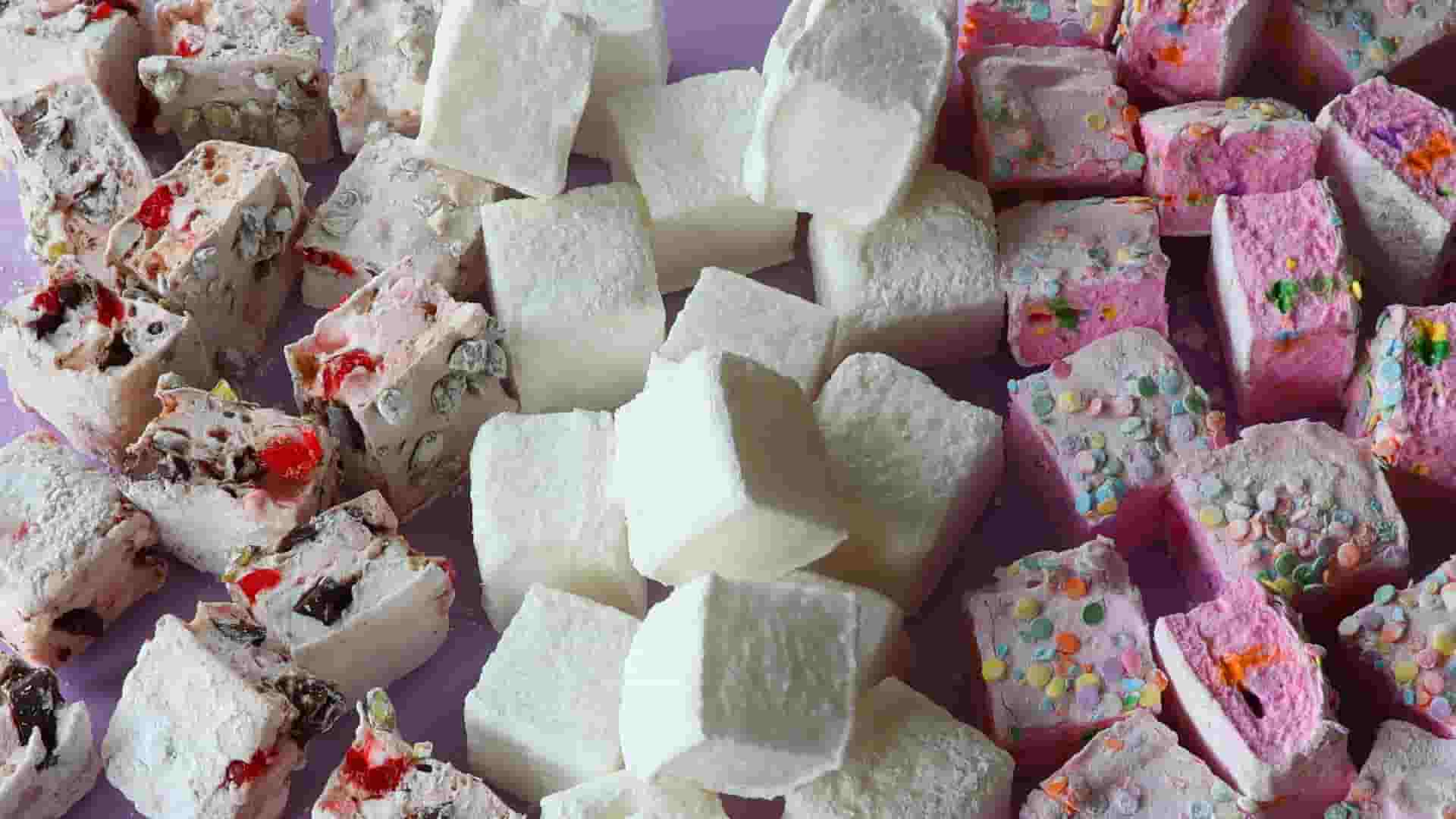 بستنی خشک فریز دایر اسمارتیزی با تکه‌ های شکلات