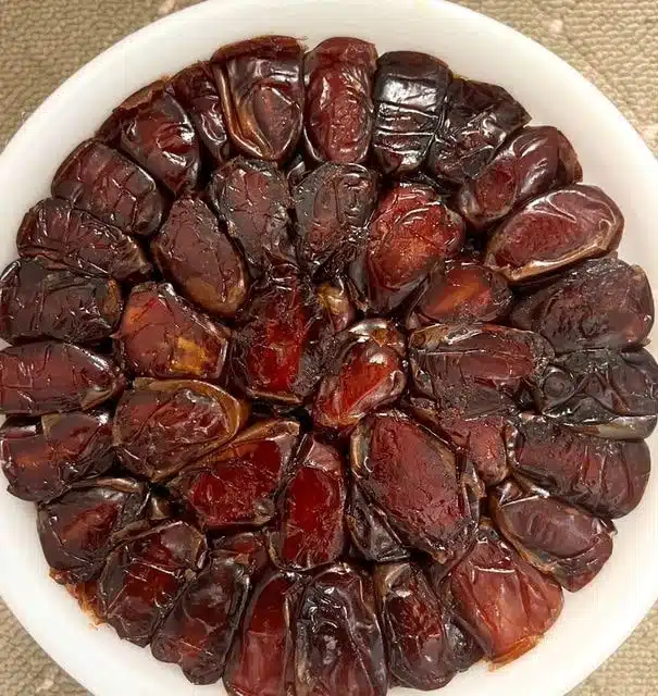 تصویر 3 از خرمای کبکاب نرم و تازه حاوی آهن و فیبر