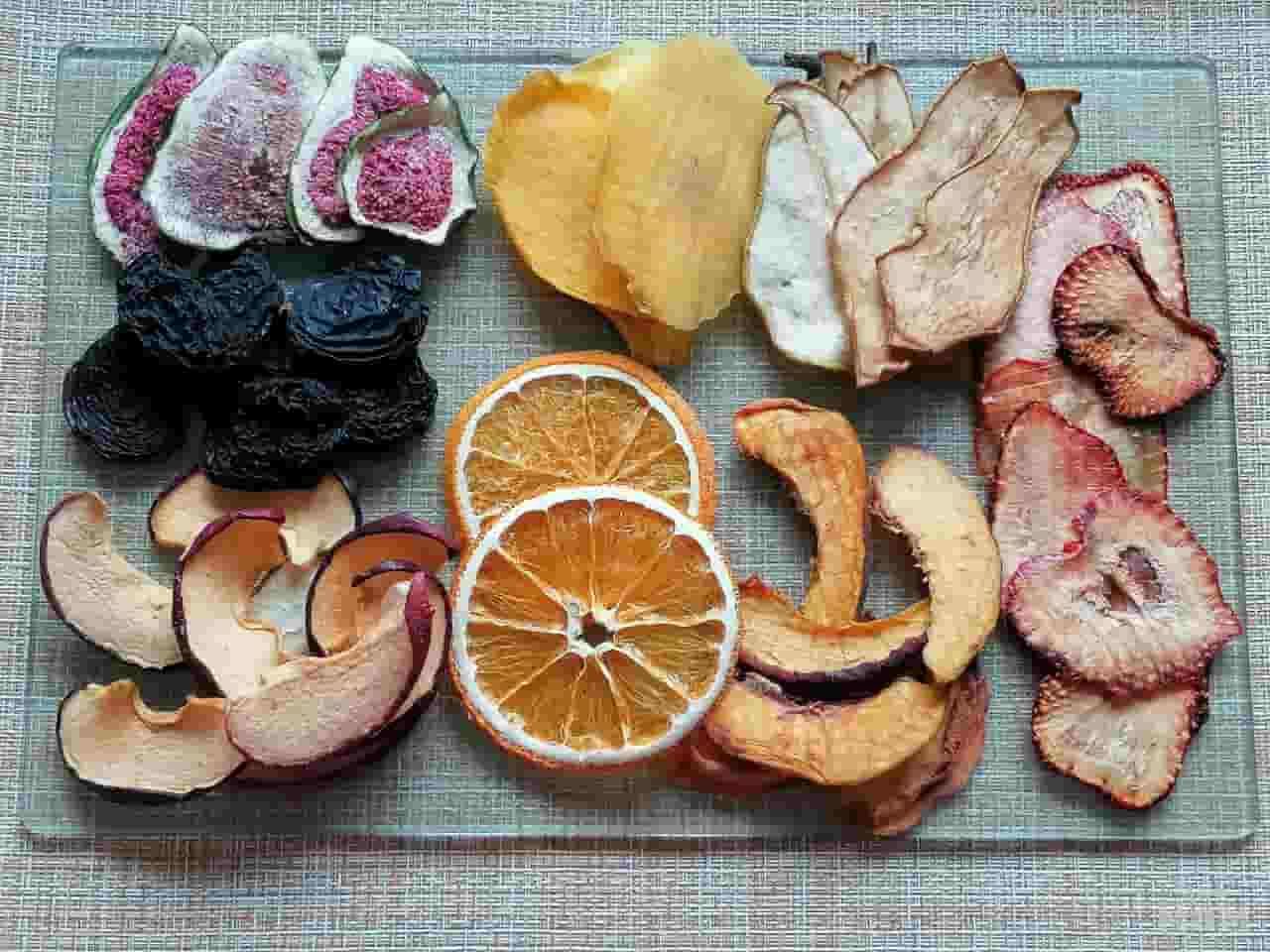 تصویر 1 از میوه خشک چکاوک ترکیب طبیعی میوه ها